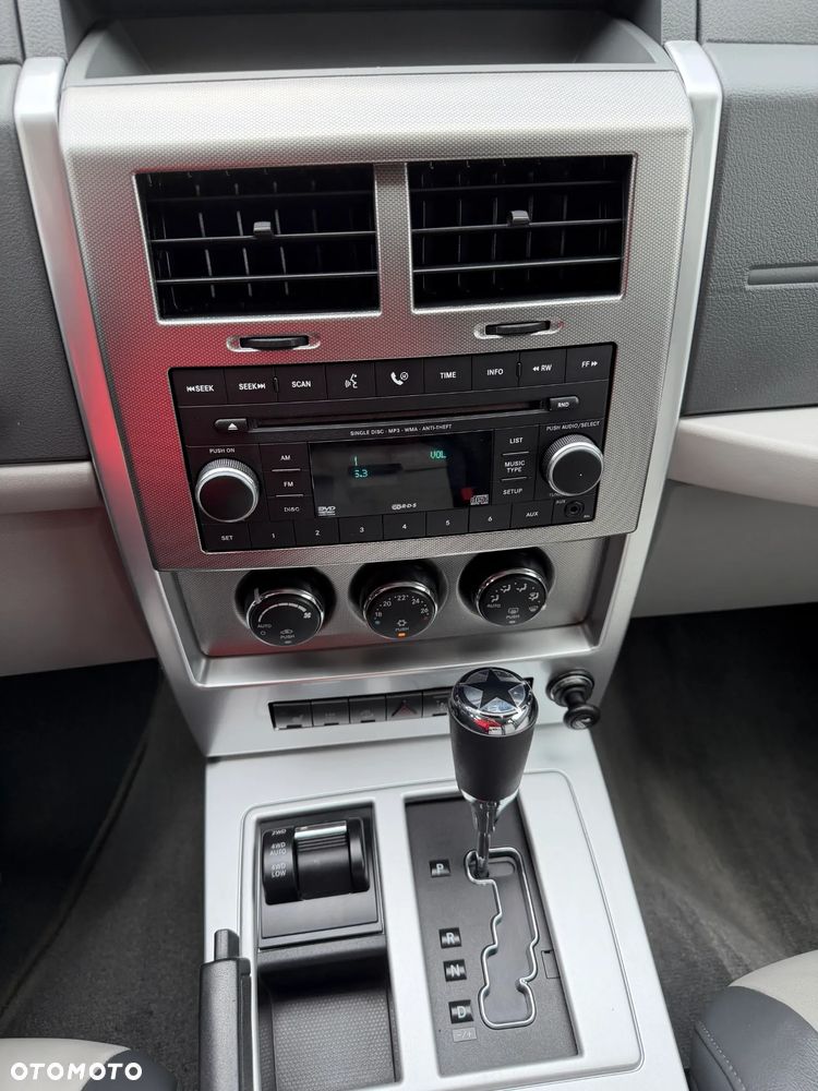 Jeep Cherokee 2.8 CRD DPF Automatik Limited Exclusive - 33