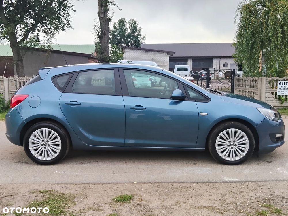 Opel Astra 1.6 ENERGY - 13