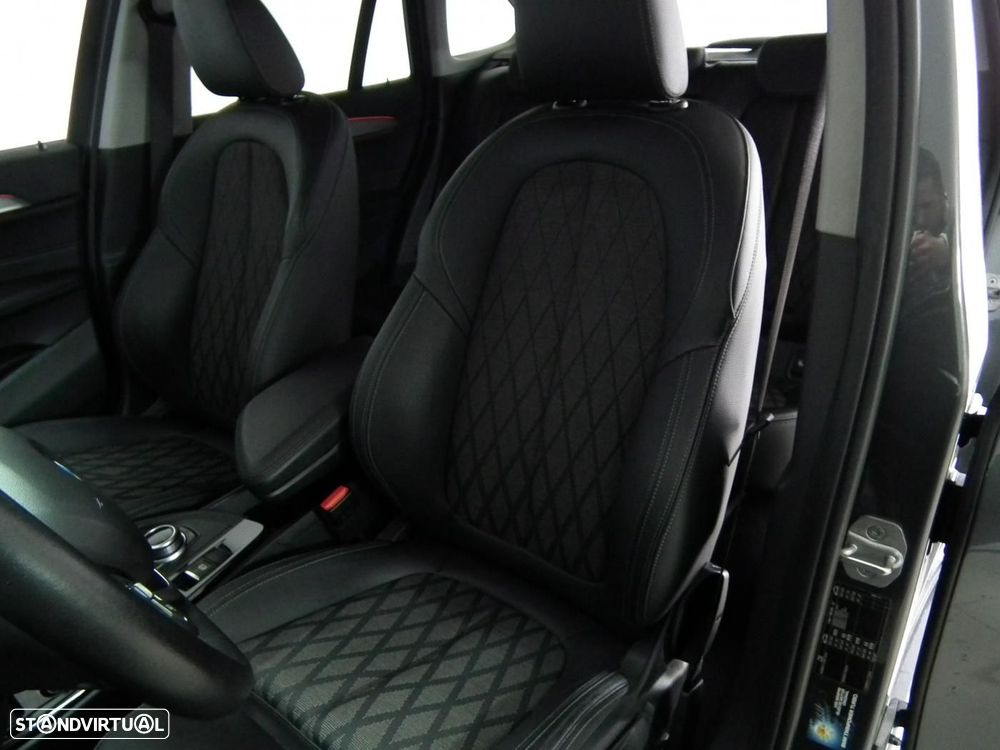 BMW X1 16 d sDrive xLine - 11