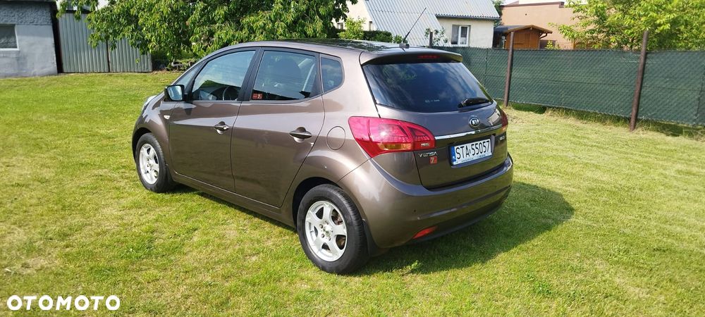 Kia Venga 1.4 Business Line - 4