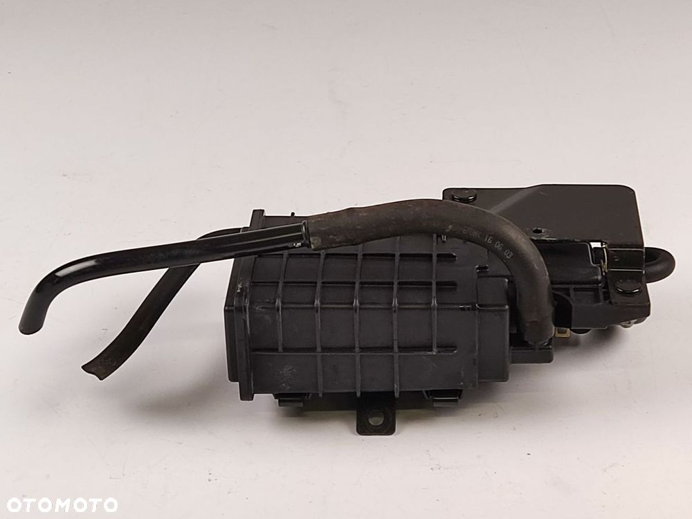 HONDA HR-V 1.5i gen II 15-18r Filtr Węglowy - 3