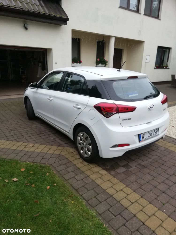 Hyundai i20 - 8
