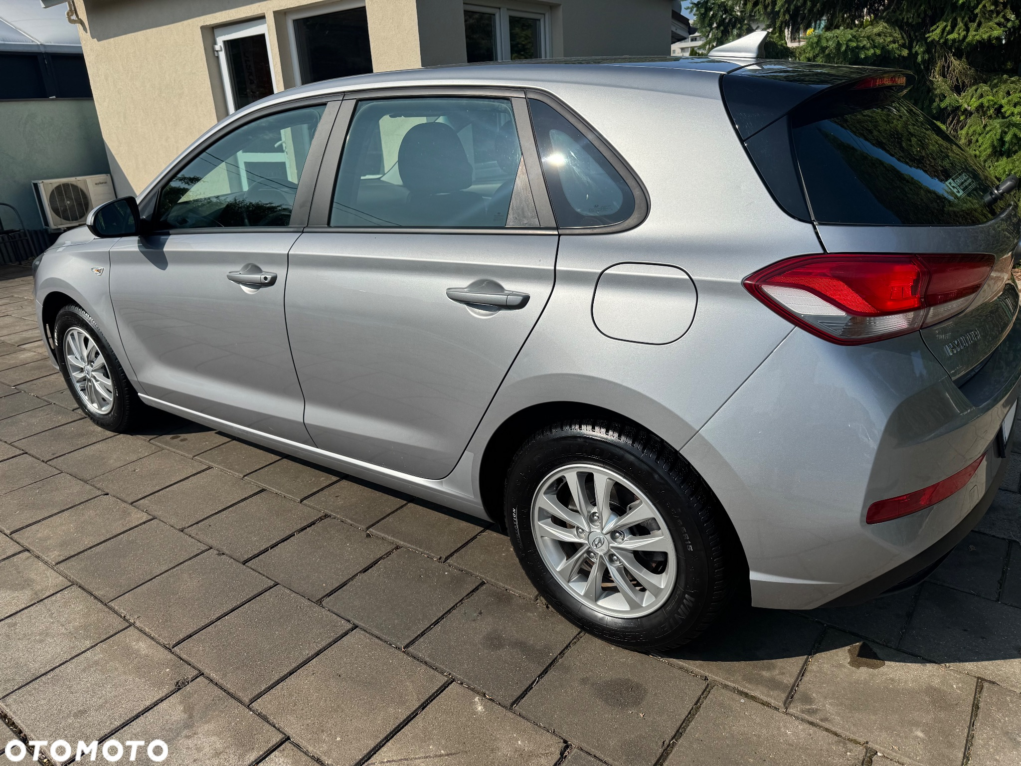 Hyundai i30 1.5 DPI Classic + - 3
