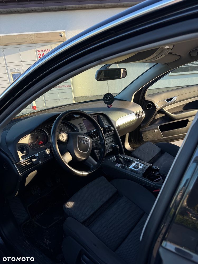 Audi A6 Limousine 2.4 - 14