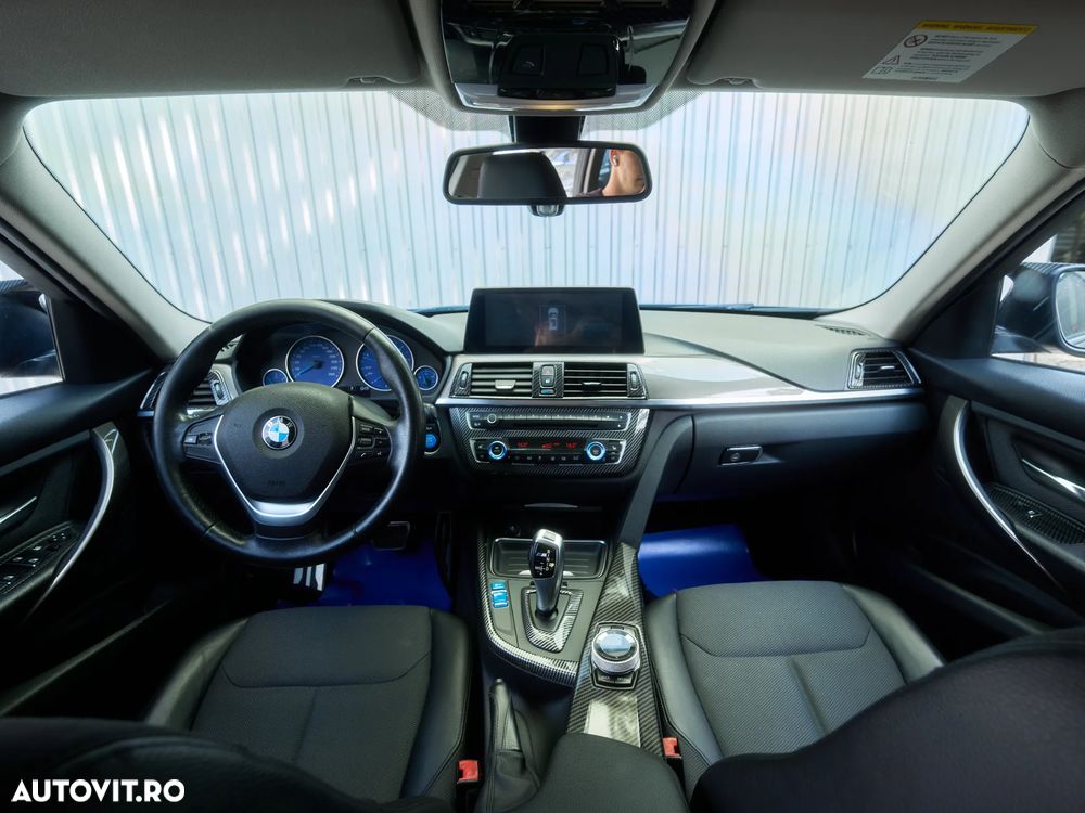 BMW Seria 3 318d Aut. Blue Performance Luxury Line - 13