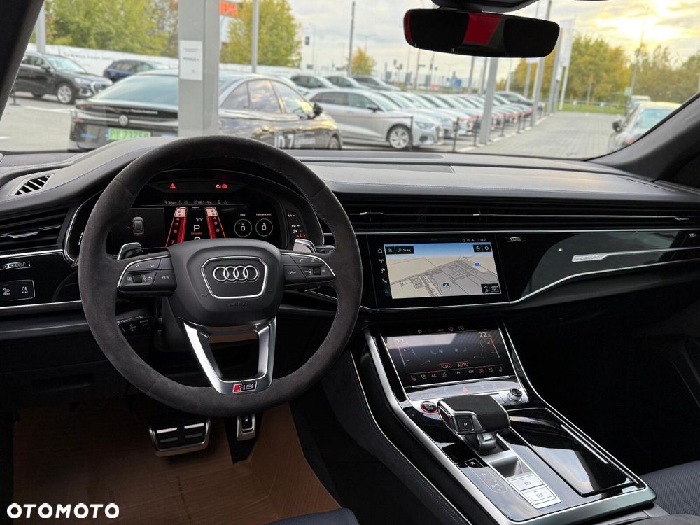 Audi RS Q8 - 16