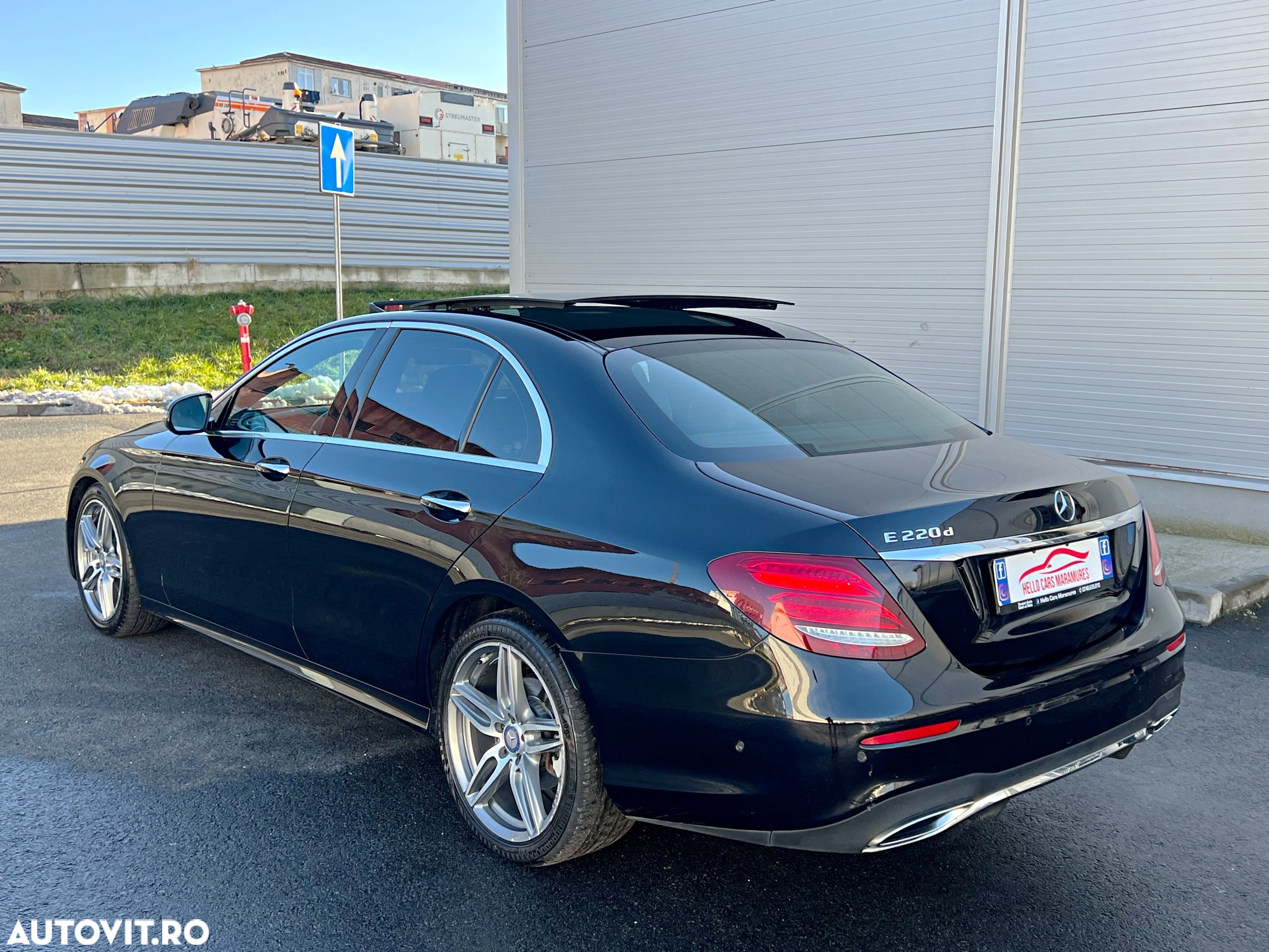 Mercedes-Benz E 220 d 9G-TRONIC AMG Line - 17