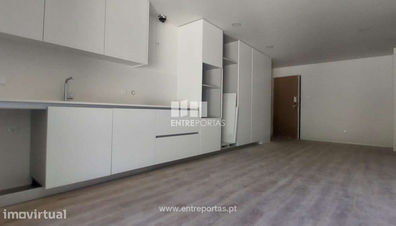 Venda de Apartamento T2 NOVO, Centro, Ponte de Lima - Grande imagem: 3/30