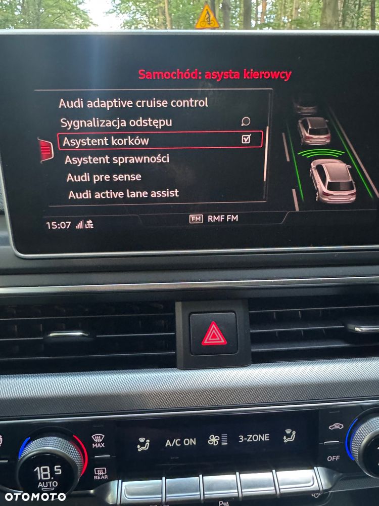 Audi A4 Avant 40 TFSI S tronic - 23