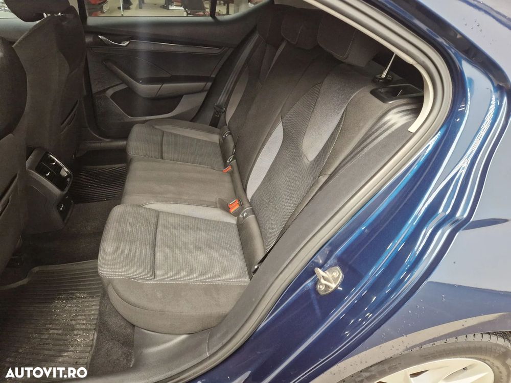 Skoda Octavia - 4