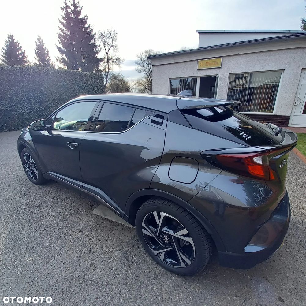 Toyota C-HR - 6