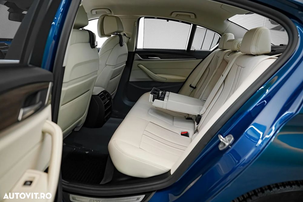 BMW Seria 5 530e xDrive AT PHEV - 24