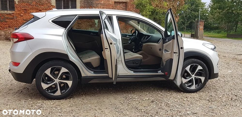 Hyundai Tucson blue 1.7 CRDi 2WD Passion Plus - 15