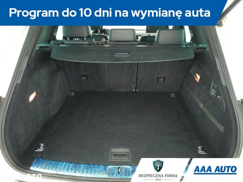 Volkswagen Touareg - 20