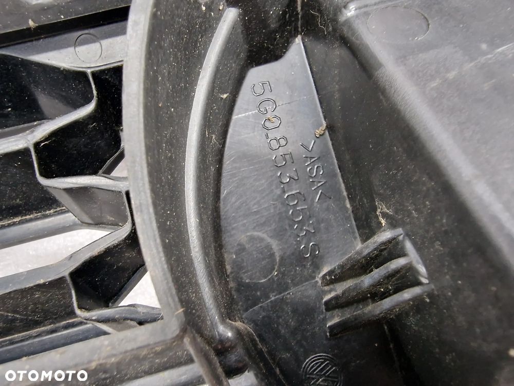 VW GOLF VII 7 LIFT GTI / R-LINE 16- ATRAPA / GRILL PRZEDNI PRZÓD , NR 5G0853653S , NR AUKCJI GR214 - 29