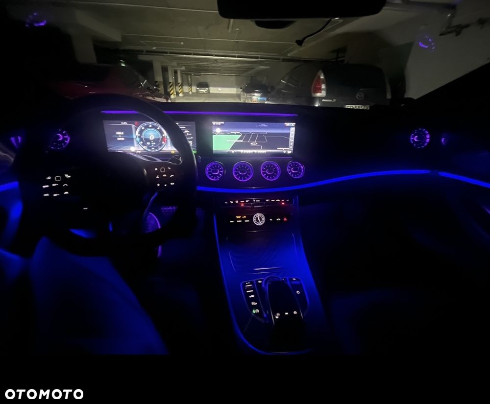 Mercedes-Benz CLS - 8