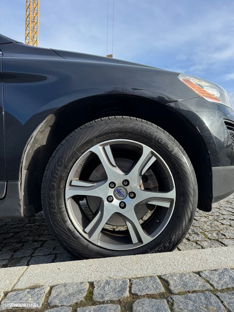 Volvo XC 60 2.0 D4 Momentum Start/Stop - 16