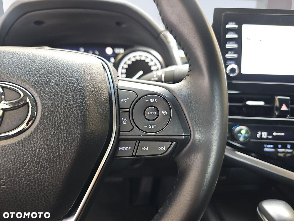 Toyota Camry 2.5 Hybrid Comfort CVT - 14