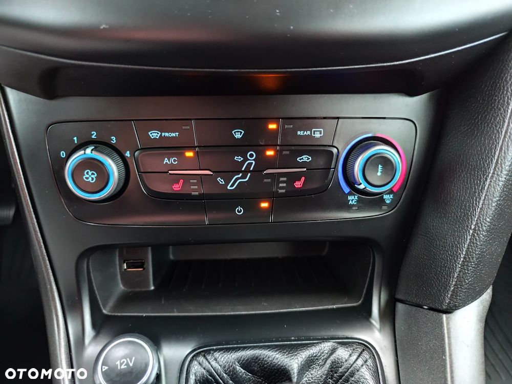 Ford Focus 1.0 EcoBoost Start-Stopp-System COOL&CONNECT DESIGN - 15