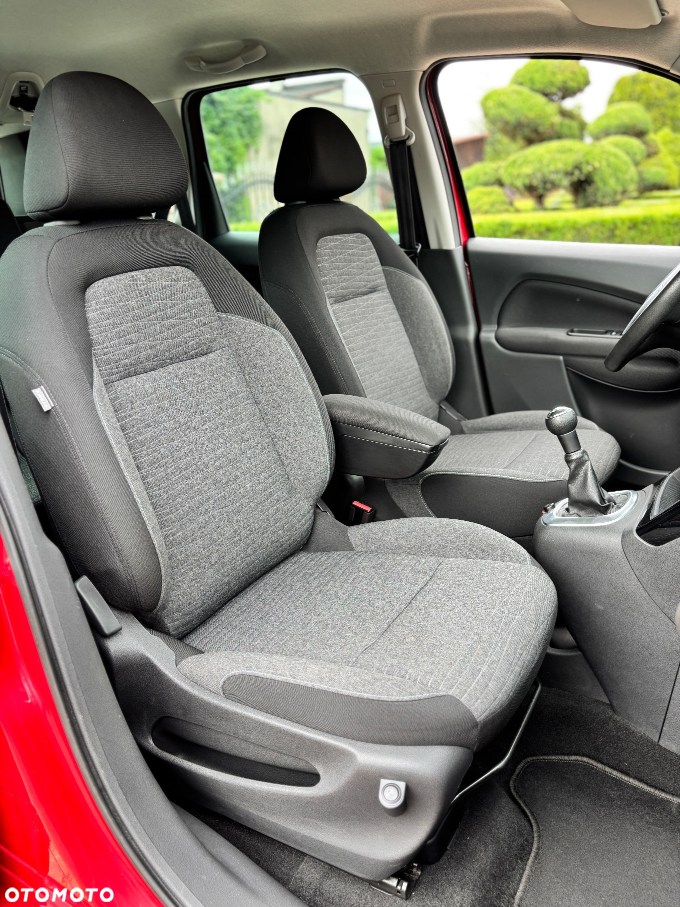 Citroën C3 Picasso 1.2 PureTech Exclusive - 19