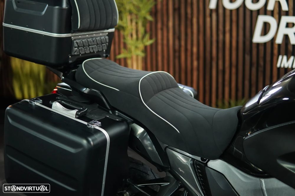 Honda VFR 1200 XD - 11