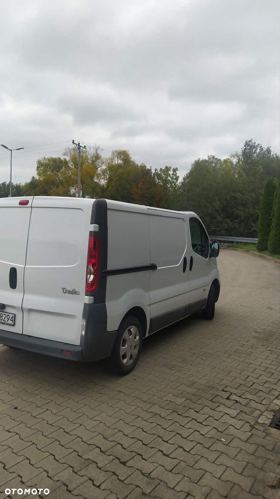 Renault Trafic - 6
