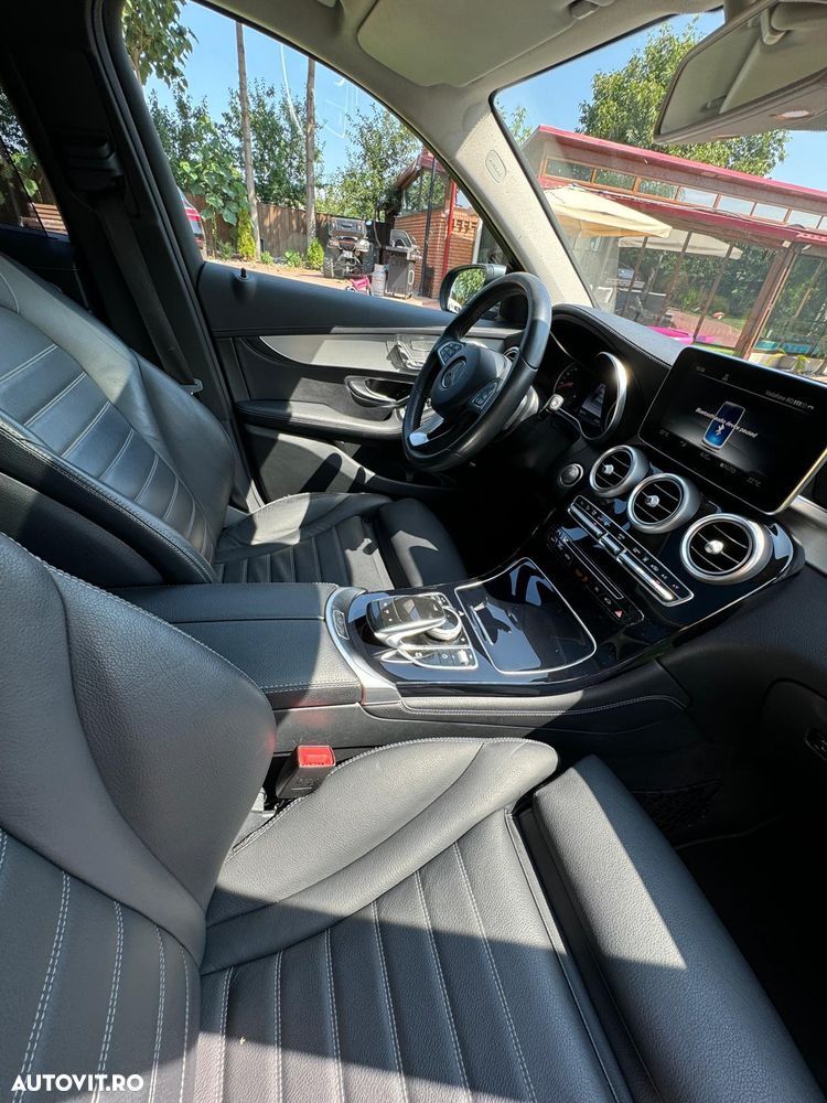 Mercedes-Benz GLC 250 d 4MATIC - 12