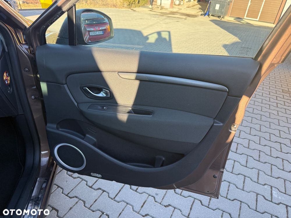 Renault Grand Scenic TCe 130 Dynamique - 19