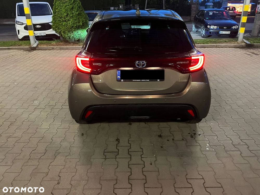 Toyota Yaris 1.5 VVT-i Comfort - 6