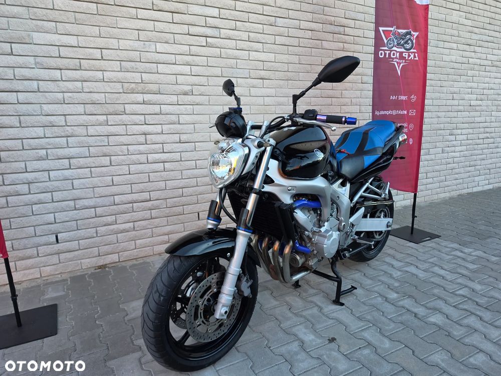 Yamaha FZ6 - 10