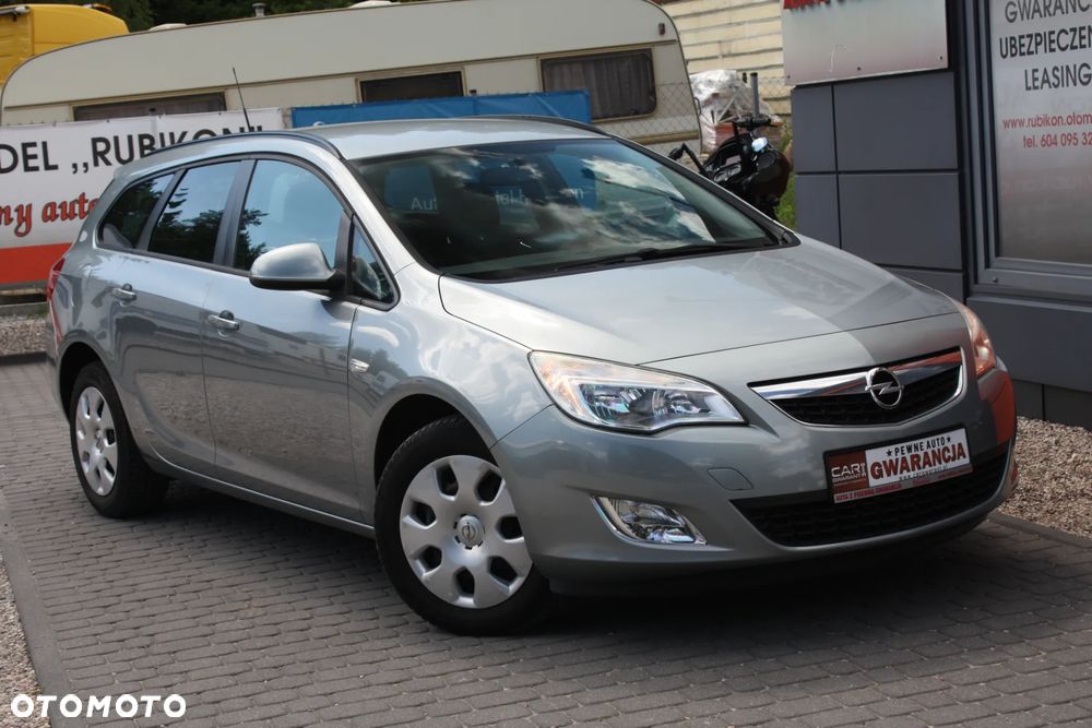 Opel Astra 1.6 Automatik Innovation - 3