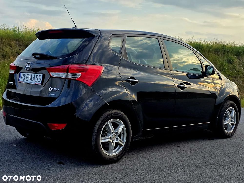 Hyundai Ix20 2017 photo 5