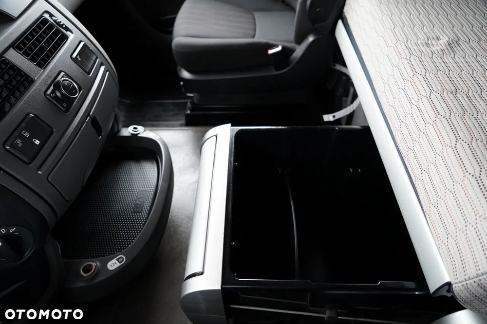 DAF XF 480 / SPACE CAB / PO KONTRAKCIE SERWISOWYM / SPROWADZONY - 24