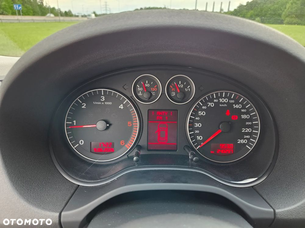 Audi A3 Sportback 1.9 TDI Ambition - 16