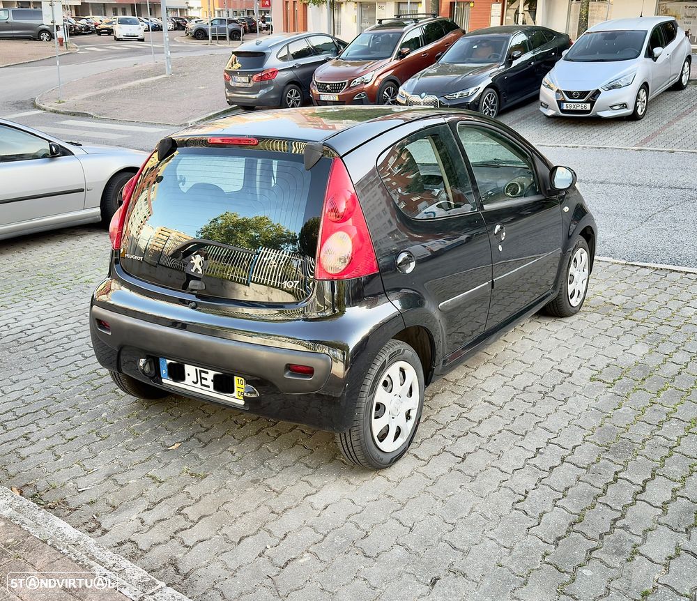 Peugeot 107 - 8