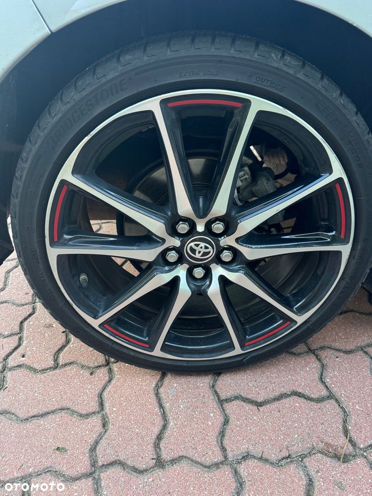 Toyota Yaris - 17