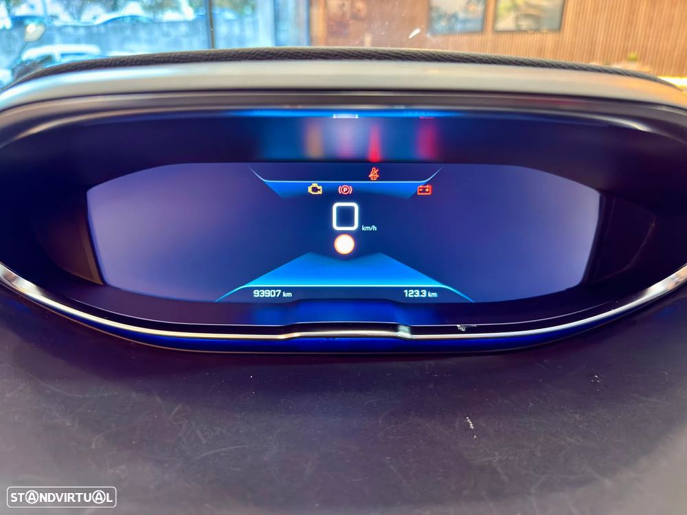 Peugeot 5008 1.5 BlueHDi Active - 23