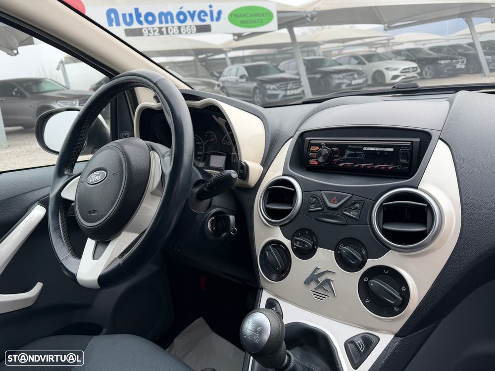 Ford KA 1.2 Titanium - 13