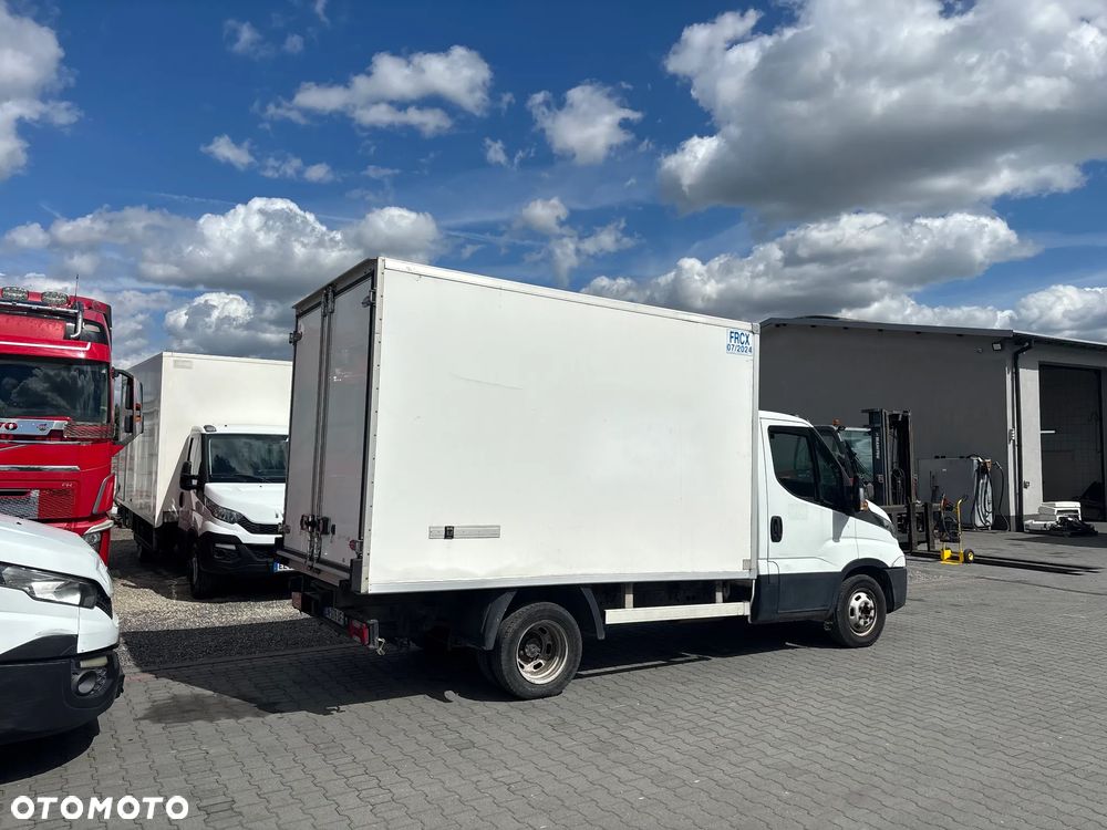 Iveco 35C13,,35C14,,35C15,,35C16 IVECO DAILY CHLODNIA KONTENER PODWOZIE DO ZABUDOWY KIPER WYWROT KILKANASCIE SZTUK DUZY WYBOR 35C13,,35C14,35C15,35C16 - 5