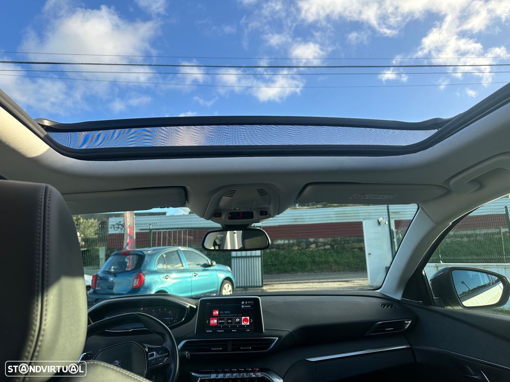 Peugeot 3008 BlueHDi 130 Stop & Start EAT8 Allure Pack - 27