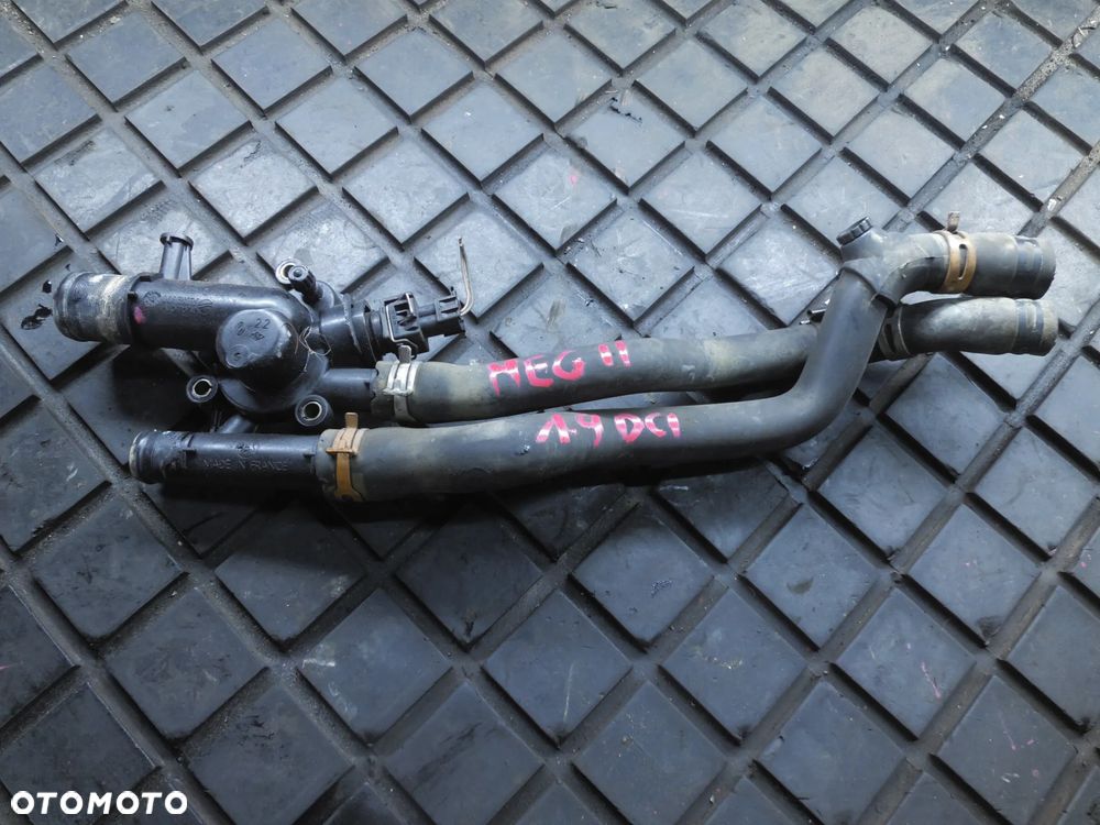 OBUDOWA TERMOSTATU RENAULT MEGANE II 1.9 DCI + WĘŻE EUROPA - 1
