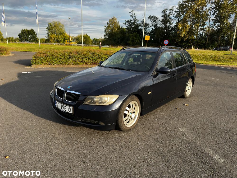 BMW Seria 3 318d - 13