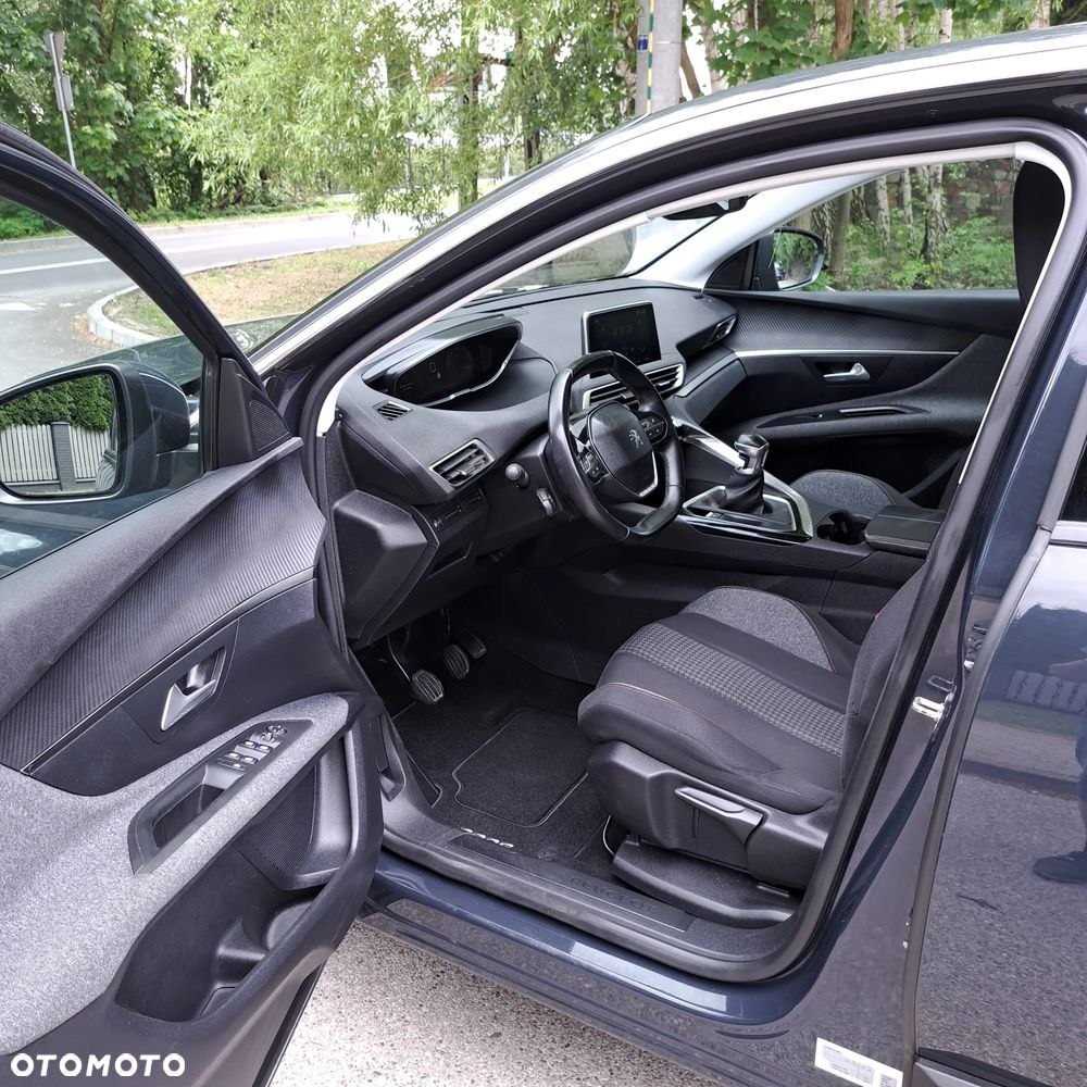 Peugeot 3008 1.2 PureTech Active S&S - 5