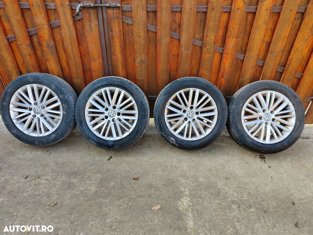 Volkswagen Golf 2.0 BlueTDI Cup - 18