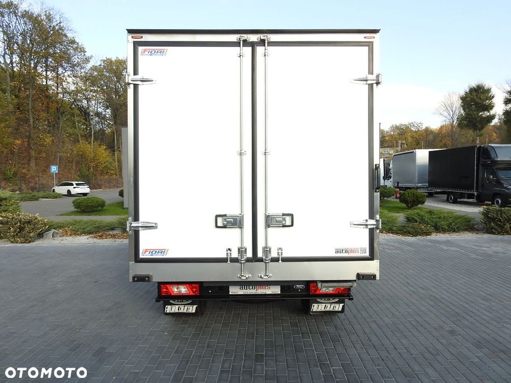 Ford TRANSIT CHŁODNIA KONTENER -10*C ZASILANIE 230V TEMPOMAT KLIMATYZACJA LEDY PNEUMATYKA BLIŹNIACZE KOŁA  130KM - 12