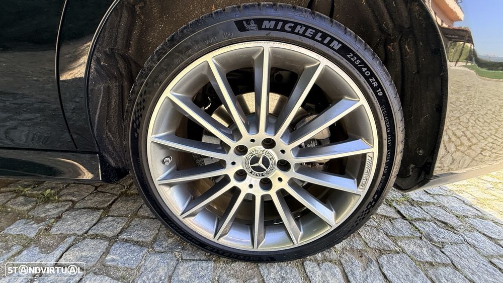 Mercedes-Benz CLA 250 e 8G-DCT AMG Line - 6