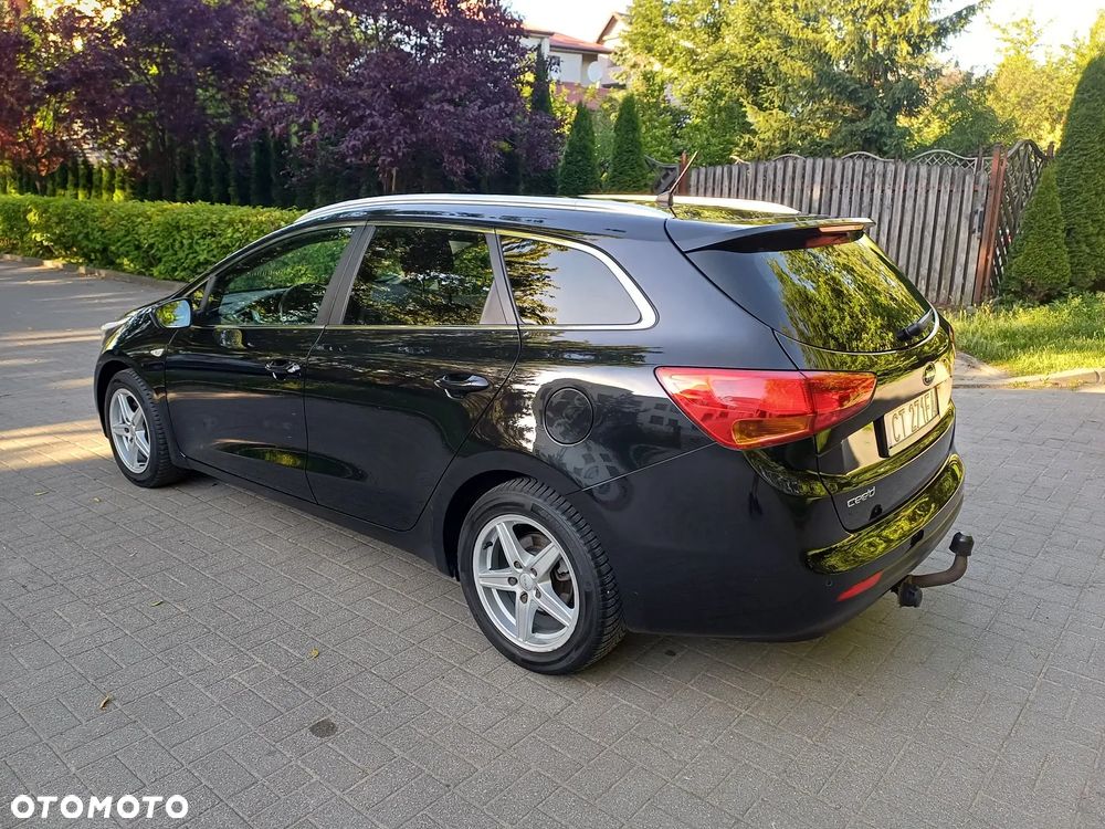 Kia Ceed 1.4 CVVT Attract plus - 12
