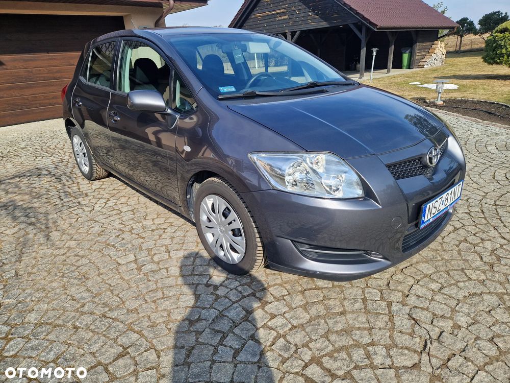 Toyota Auris 1.4 D-4D - 2