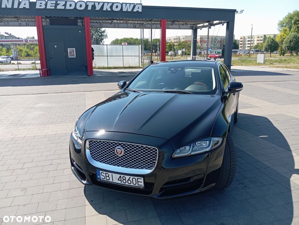 Jaguar XJ 3.0 T Luxury - 2