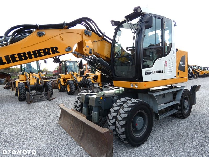 Liebherr 914 Compact / Super Stan / Speeder 30km/h / Łapy + pług / - 35